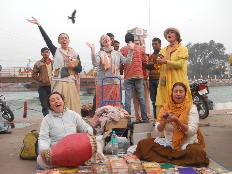 kirtan team